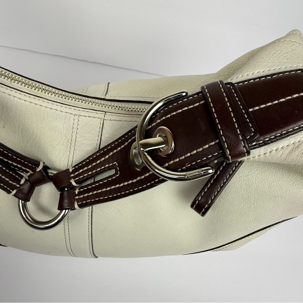 Coach Y2K Shoulder Bag White with Brown Handle - Picture 5 of 7